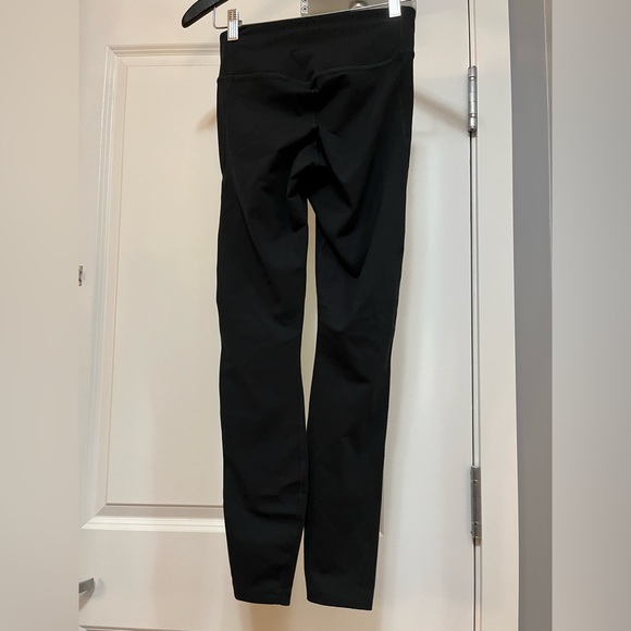 Nike Women's Black Leggings - Picture 3 of 8